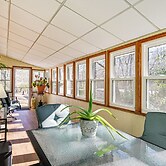 Classic Country Retreat in Ronda on 5 Acres!