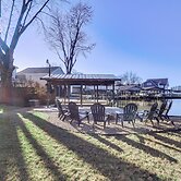 Modern Buckeye Lake Retreat: Game Room & Fire Pit!