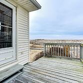 Beachfront Lavallette Home - 2 Mi to Casino Pier!