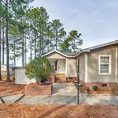 Tranquil Cameron Getaway: 18 Mi to Fort Liberty