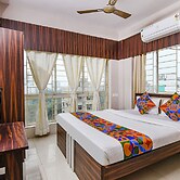 Fabhotel White House I