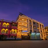 Fabhotel Prime The Golden Plaza