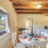 Near Hiking & Skiing: Mora Cottage w/ Mtn Views