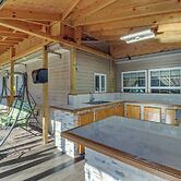 Riverfront Kresgeville Getaway Near Blue Mountain!