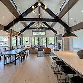 Wolf Rock Home 82