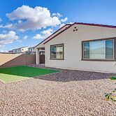 5 Mi to Westgate: Newly Built Glendale Home