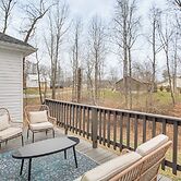 Winchester Home w/ Deck < 1 Mi to Tims Ford Lake!