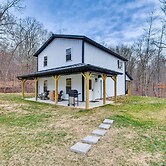 Modern Salineville Cabin on 13 Acres w/ Fire Pit!