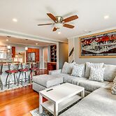 Spacious Home w/ Tranquil Patio ~ 29 Mi to DC!