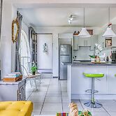 Chic Midtown Studio-1 Bed-solar-pool-fibre-samrand