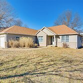 Stockton Home w/ Deck & Gas Grill ~ 1 Mi to Lake!