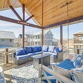 Cozy Carlton Landing Home - Pools & Lake Access