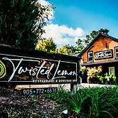 Twisted Lemon Restaurant & Boutique Inn