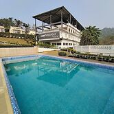Club Nirvana Boutique Resort Pure-Veg