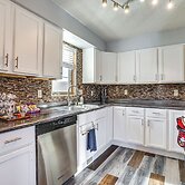 Minneapolis Family Home < 6 Mi to Boom Island Park