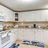 Cozy Jacksonville Home ~ 12 Mi to Downtown!