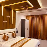 Hollywood Palace Resort