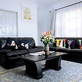 Luxury 2 Bed Self Catering Apartment in Masvingo