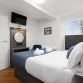 314 Reid's Corner - by Stay Dunfermline