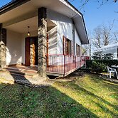 Comfortable Home Vittoria2 Among Greenery