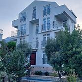 Seron Mountain House