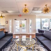 Economy Hotel Forest Park