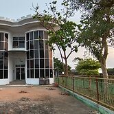 OYO 93775 Nilam Guest HouseNearYani Heahlerr