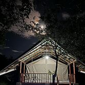 Mara Empiris Safari Camp