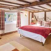 Host Stay Bere Cottage