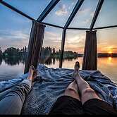 Room in Lodge - Peace & Quiet Hotel Floating Glass Room for 2 Guests E