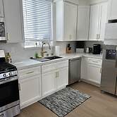 NEW 2BR House IN Glendale Built in 2024 With Garage Private Patio p77