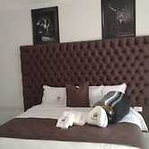 Luxury 3 Bedroom Self Catering Apartment- Masvingo