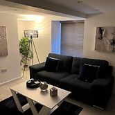 Stunning 1 Bedroom Apartment in Bicester Town