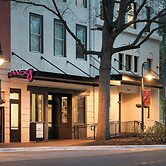 Moxy Columbia Downtown