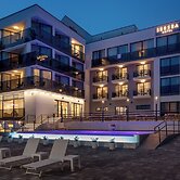 Seesea Hotel