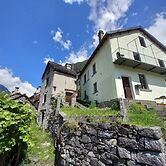 Room in Guest Room - Cavergno - Casa Coerente