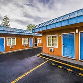 Royal Gateway Motel By OYO