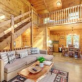 Blue Ridge Cabin w/ Hot Tub, Fire Pit, & Game Room