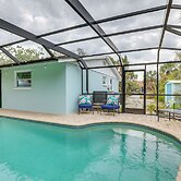 Englewood Home w/ Shared Pool & Screened Lanai!