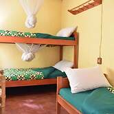 Room in B&B - Amahoro Guest House - 6-bed Mixed Dormitory Room no1