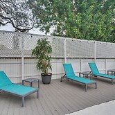 Charming Largo Home w/ Private Pool: 1 Mi to Beach