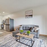 4 Mi to Lake: Golf-view Erie Condo w/ Porch