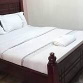 Alice Gardens and Campsite