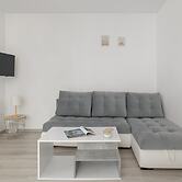 Bażantów Studio Katowice by Renters