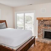 4BDR Blue Haven Cottage Grand Haven 150