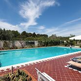 Villa Carmen With Garden And Pool