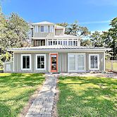 Porpoise Pass - Ground Floor Guest Suite
