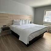 Road House Hotel & RV Park