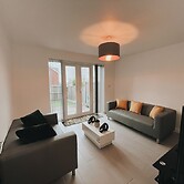 Oldbury Heritage Hideaway 02!