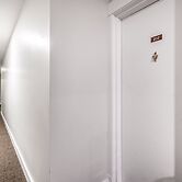 Spacious Lakefront Condo w Amazing View